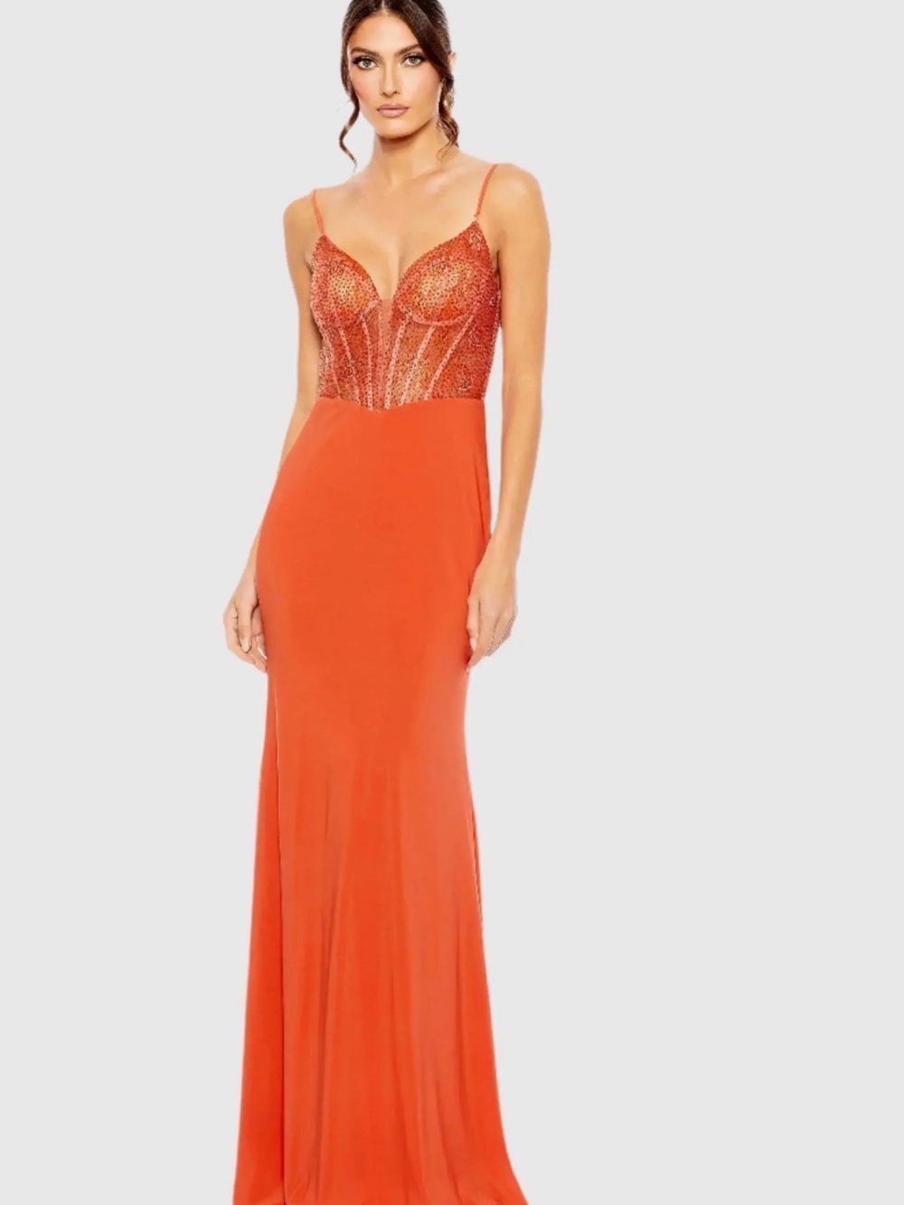 MAC DUGGAL
Sweetheart Mesh Embellished Gown Size 4